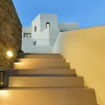 Carilia Villa *