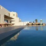 Villa Carilia *