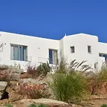 Carilia Villa *